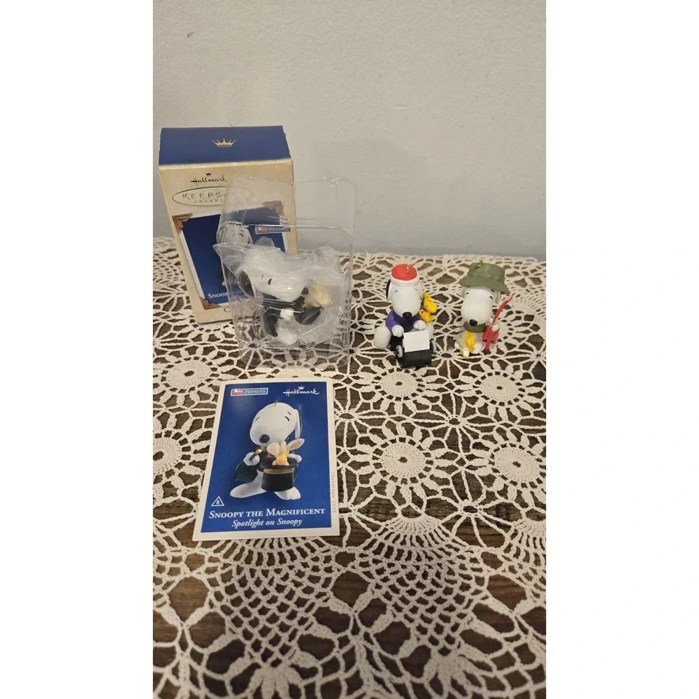 Lot of 3 Snoopy Woodstock Hallmark Keepsake Ornaments 1w/Box 2005 Peanuts EUC
